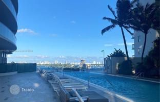 1-bedroom apartments in condo 82 m² in Edgewater (Florida) for $673,000
