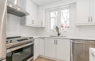 7-bedroom townhouse in York for C$1,422,000