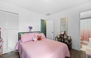 5-bedroom house 168 m² in Miami for $600,000
