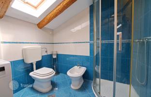 2-bedroom apartment 60 m² in Opatija for 364,000 €