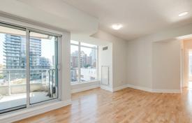 Apartment – Scollard Street, Old Toronto, Toronto,  Ontario,   Canada for C$943,000