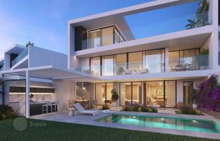 4-bedroom house 435 m² in Sotogrande for 1,850,000 €