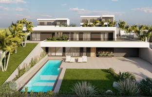 4-bedroom villa 409 m² in Pareklisia for 2,250,000 €
