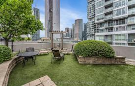 Apartment – Simcoe Street, Old Toronto, Toronto,  Ontario,   Canada for C$869,000