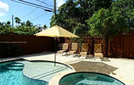 Townhome – Harrison Street, Hollywood, Florida,  USA for $1,150,000