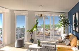 Apartment – Ile-de-France, France for From 313,000 €