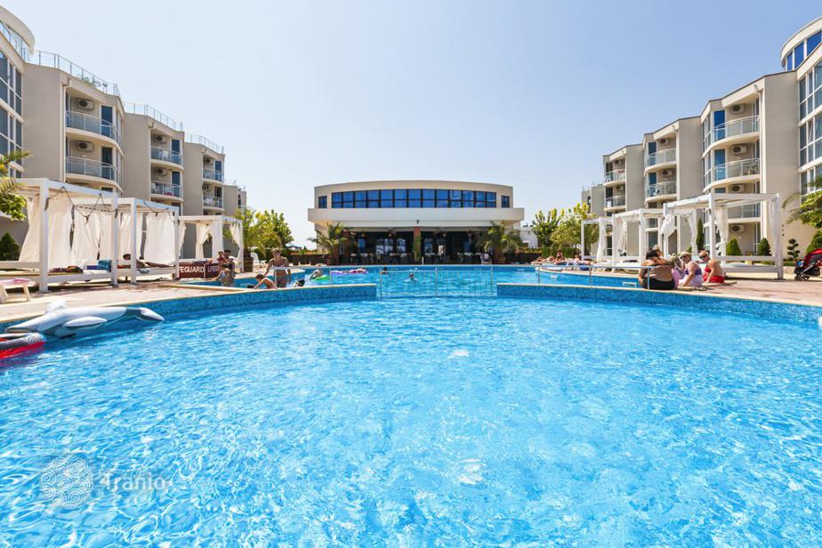 Apartment for sale in Burgas (city), Bulgaria — listing 1858686