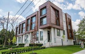 Terraced house – Bayview Avenue, Toronto, Ontario,  Canada for C$2,114,000