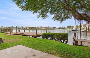 2-bedroom apartments in condo 96 m² in Pompano Beach for $380,000