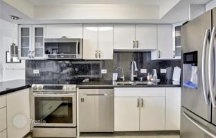 3-bedroom apartments in condo 135 m² in Aventura for $650,000