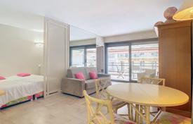 1-bedrooms apartment in Boulevard de la Croisette, France for 740,000 €
