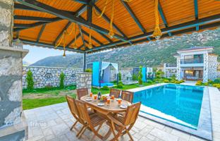2-bedroom villa 250 m² in Kash for 44,423,000 TRY