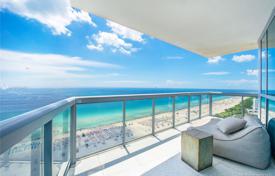 Bright apartment with ocean views in a residence on the first line of the beach, Miami Beach, Florida, USA for $4,800,000