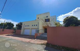 5-bedroom villa 359 m² in Rethimnon for 750,000 €