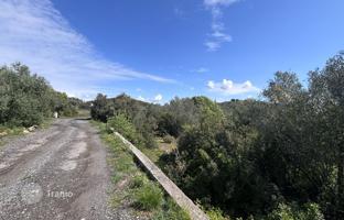 Land plot 759 m² in Zadar County for 95,000 €