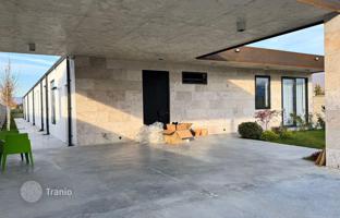 3-bedroom house 400 m² in Mtskheta for $900,000