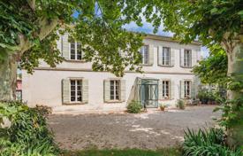 Detached house – Avignon, Provence - Alpes - Cote d'Azur, France for 980,000 €