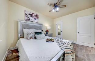 12-bedroom house in Scarborough for C$2,099,000
