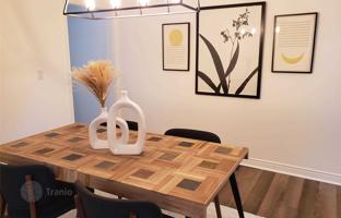 3-bedroom townhouse in Dundas Street West for C$1,317,000