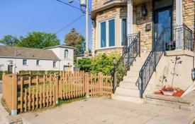 Townhome – East York, Toronto, Ontario,  Canada for C$2,122,000