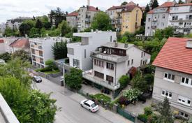 For sale, Šalata, Babonićeva Street, detached house, 3 garages for 1,000,000 €