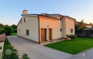 3-room house 180 m² in Valbandon for 449,000 €