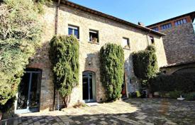 Stone traditional villa in Sesto Fiorentino, Tuscany, Italy for 1,470,000 €