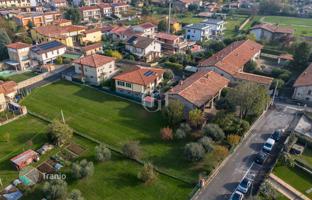 Charming estate in the heart of Franciacorta, Erbusco, Italy for 980,000 €