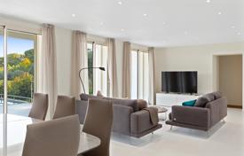 Villa – Cap d'Antibes, Antibes, Côte d'Azur (French Riviera),  France for 2,500,000 €