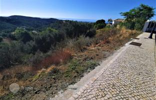 Land plot 4,436 m² in Benahavis for 950,000 €