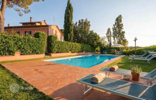 6-bedroom villa 690 m² in Fauglia for 1,100,000 €
