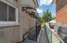 Terraced house – Etobicoke, Toronto, Ontario,  Canada for C$1,154,000