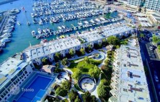 2-bedroom apartment 45 m² in Herzliya for $1,008,000