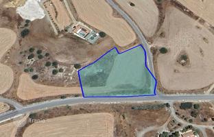 Land plot 5,853 m² in Limassol for 350,000 €