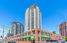Apartment – Dupont Street, Old Toronto, Toronto,  Ontario,   Canada for C$753,000
