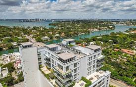 Condo – Miami Beach, Florida, USA for 2,135,000 €