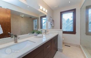 14-bedroom house in Scarborough for C$2,175,000