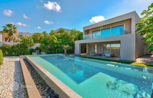 5-bedroom villa 400 m² in La Caleta for 4,300,000 €