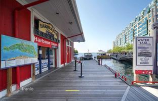 2-bedroom apartment in Queens Quay West for C$1,160,000