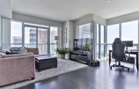 3-bedrooms apartment in Lake Shore Boulevard West, Canada for C$844,000
