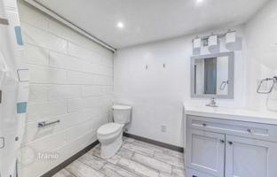 8-bedroom house in North York for C$1,577,000