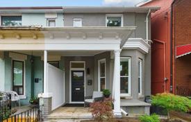 Terraced house – Old Toronto, Toronto, Ontario,  Canada for C$1,398,000