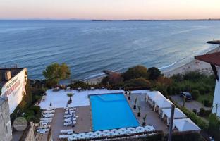 2-bedroom apartment 80 m² in Sveti Vlas for 215,000 €