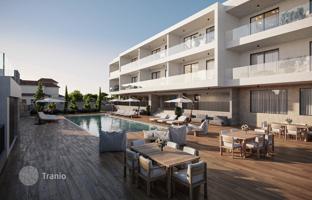 Two-bedroom apartment in a complex with a swimming pool and a gym, 400 meters from the sea, Kissonerga, Cyprus for 420,000 €