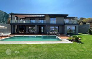 4-bedroom villa 305 m² in Bodrum. Price on request