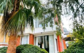 1-bedroom villa 120 m² in Kemer for 13,912,000 TRY
