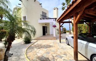 3-bedroom cottage 190 m² in Sea Caves for 950,000 €
