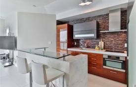 Apartment – Fleet Street, Old Toronto, Toronto,  Ontario,   Canada for C$883,000