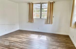 2-bedroom apartments in condo 117 m² in Plantation for $285,000