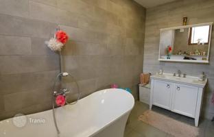 3-bedroom house 250 m² in Krtsanisi Street for $412,000